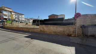 Terreno en venta en Zubia (La)