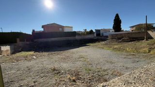 Terreno en venta en Zubia (La)