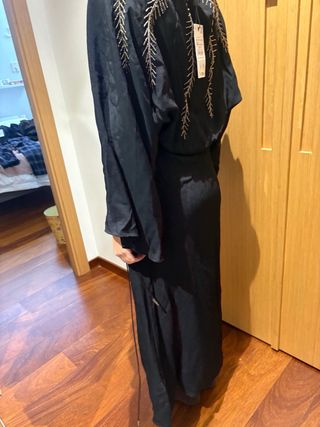 Vestido fiesta Zara negro abalorios