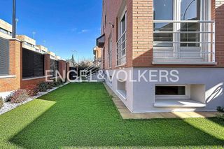 Chalet en alquiler en Peñagrande en Madrid