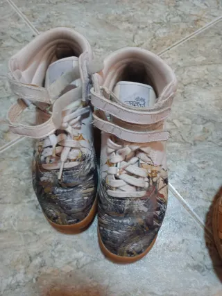 Zapatillas Zara Tacón Negro