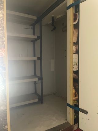 Remolque refrigerado para catering y eventos.