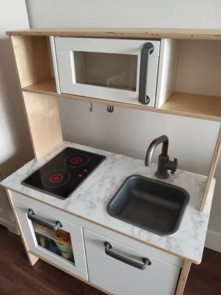 Cocinita IKEA DUKTIG Madera - opción complementos