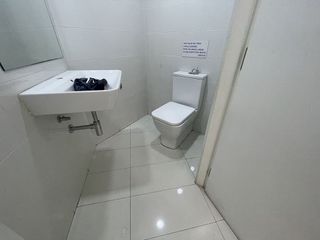 Local comercial en alquiler en Eixample Nord – La Devesa en Girona