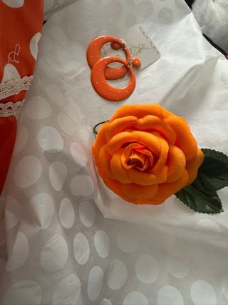 Vestido de sevillana lunares naranja