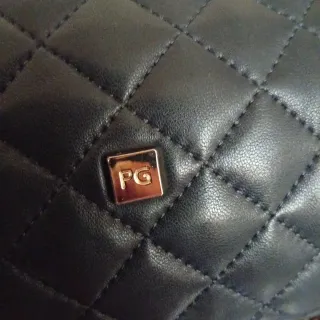 Bolso Purificación García Piel Negro Acolchado