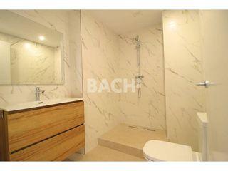 Piso en venta en El Sucre-Universitat en Vic