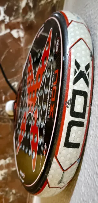 Pala de pádel NOX Stinger L.6