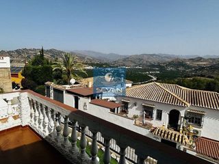 Chalet en venta en Velilla-Taramay en Almuñécar