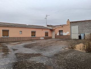 Chalet en venta en Villacañas