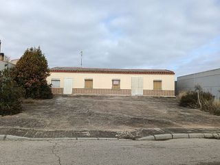 Chalet en venta en Villacañas