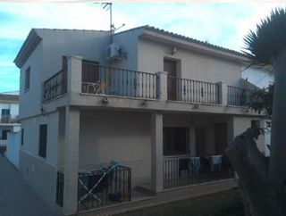 Casa en venta en San Luis de Sabinillas en Manilva