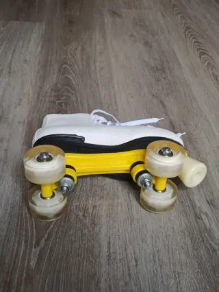 Patines de 4 ruedas blancos