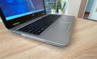 Portátil HP i5