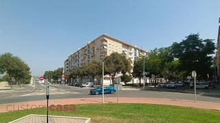 Local comercial en alquiler en Xàtiva