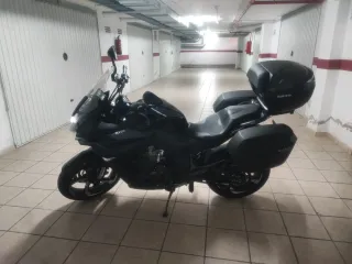 Moto  Zontes 350X con 40cv ideal para A2 Negra con