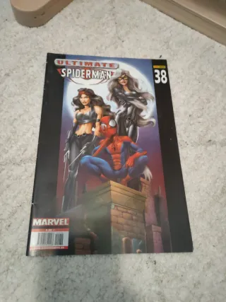 4 comics Ulltimate: 38 y 40 + Ultimate X-men 1 y 2