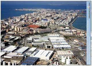 Nave industrial en alquiler en Cortadura - Zona Franca  en Cádiz