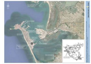 Nave industrial en alquiler en Cortadura - Zona Franca  en Cádiz