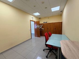 Local comercial en alquiler en Azucaica - Santa María de Benquerencia en Toledo