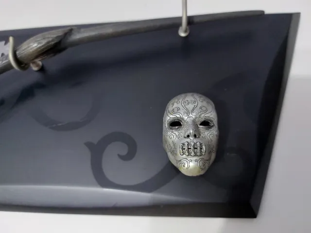 Varita Bellatrix Lestrange y Máscara