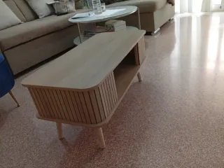 Mesita para salón o entrada