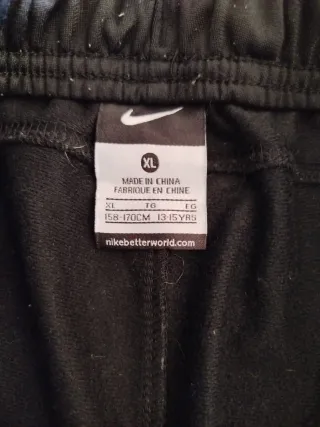 Pantalón Chándal Nike Talla XL niño 13-15 Negro Gr