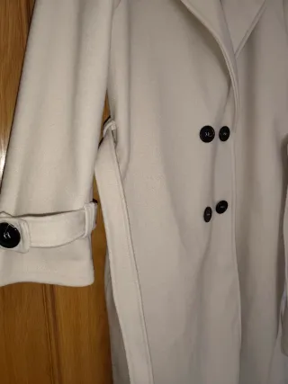 Abrigo beige largo NUEVO