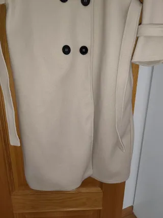 Abrigo beige largo NUEVO