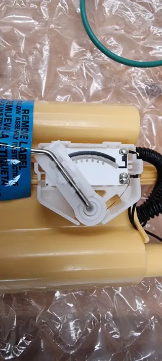 Bomba/Aforador Combustible Hella 8TF 358 146-521