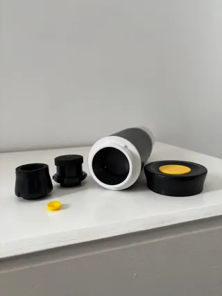 Cafetera Portátil Eléctrica Negra