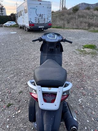 Moto Scooter aprillia sportcity 125cc