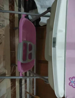 Bañera para bebé rosa y gris