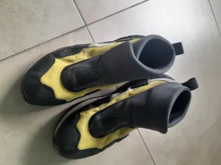 Botas de montaña AKU semirrígidas alpinismo