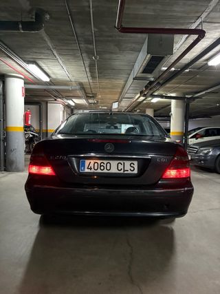 Mercedes-Benz Clase E270 Avangard