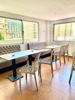 Local comercial en venta en Puerto Marina en Benalmádena