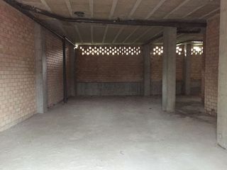 Local comercial en venta en Huarte/Uharte