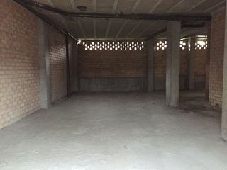 Local comercial en venta en Huarte/Uharte