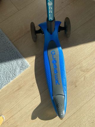 Patinete Globber azul 3 ruedas