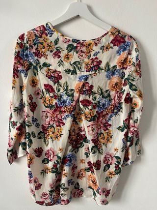 Blusa estampada flores