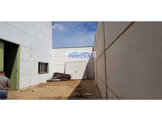 Nave industrial en venta en Daimiel