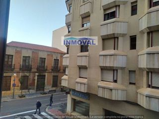 Oficina en venta en Valdepeñas