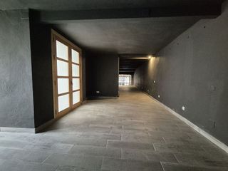 Local comercial en venta en Centro en Almería