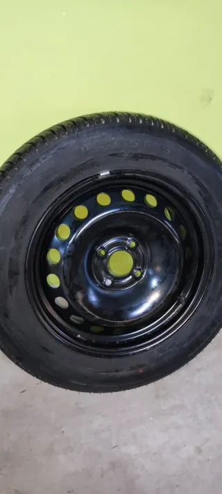 Rueda de repuesto 195/65 R15