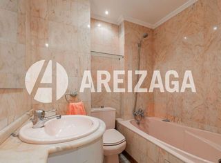 Piso en venta en Amara - Berri en San Sebastián-Donostia