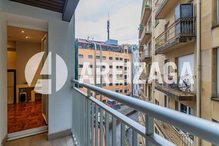 Piso en venta en Amara - Berri en San Sebastián-Donostia