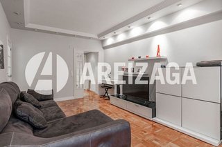 Piso en venta en Amara - Berri en San Sebastián-Donostia