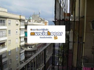 Piso en venta en Centro en Murcia