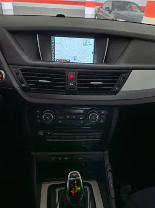 BMW X1 2012