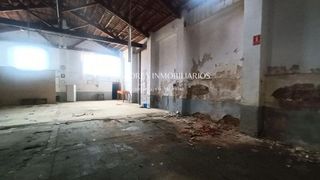 Edificio en venta en Alcoy/Alcoi